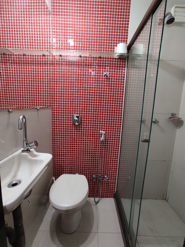 2 Quartos em Copacabana a 240m da Praia, Posto 2