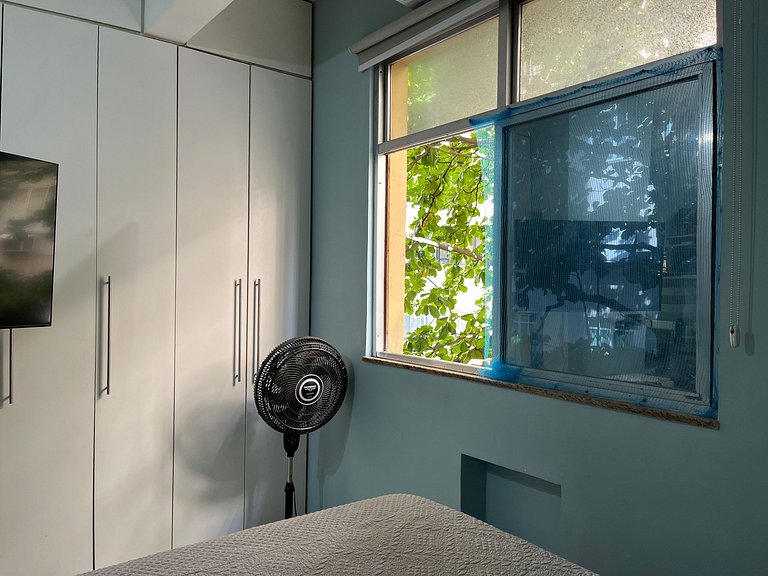 Studio na praia de Copacabana, perto do mar