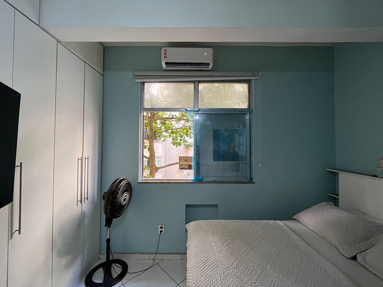 Studio na praia de Copacabana, perto do mar