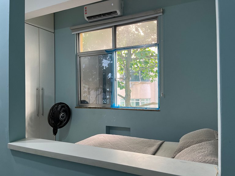 Studio na praia de Copacabana, perto do mar