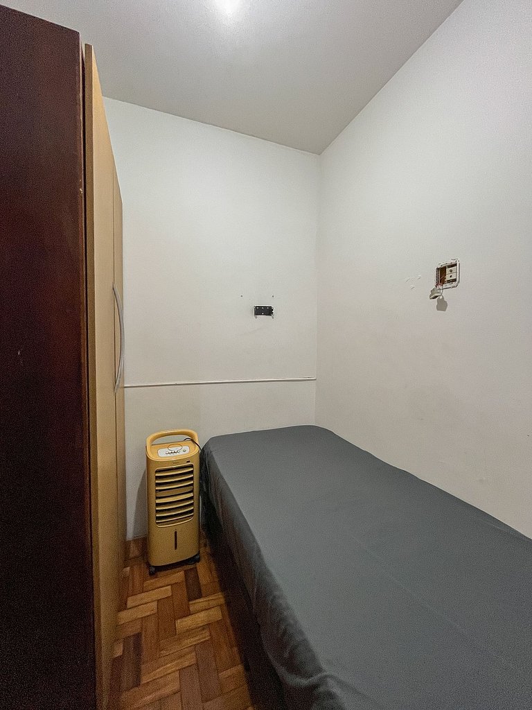 3 Qtos em Copacabana, 450 metros da praia, posto 5