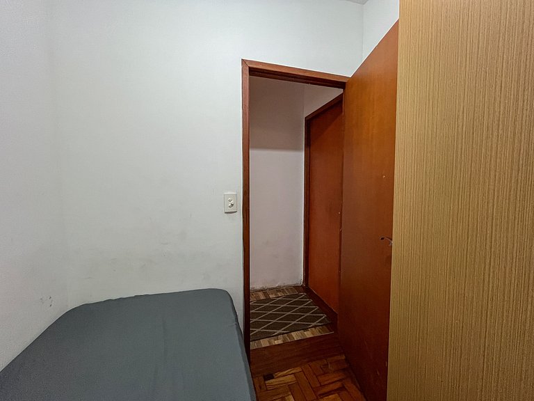 3 Qtos em Copacabana, 450 metros da praia, posto 5